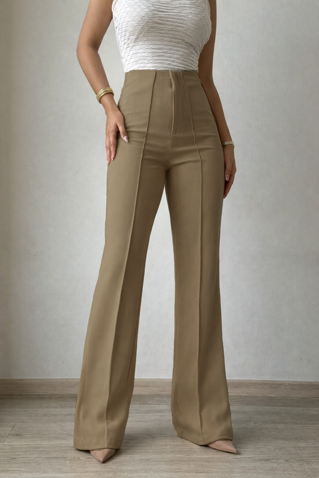 RǏWYÑ | Polished Linen Flared Tailored Pants