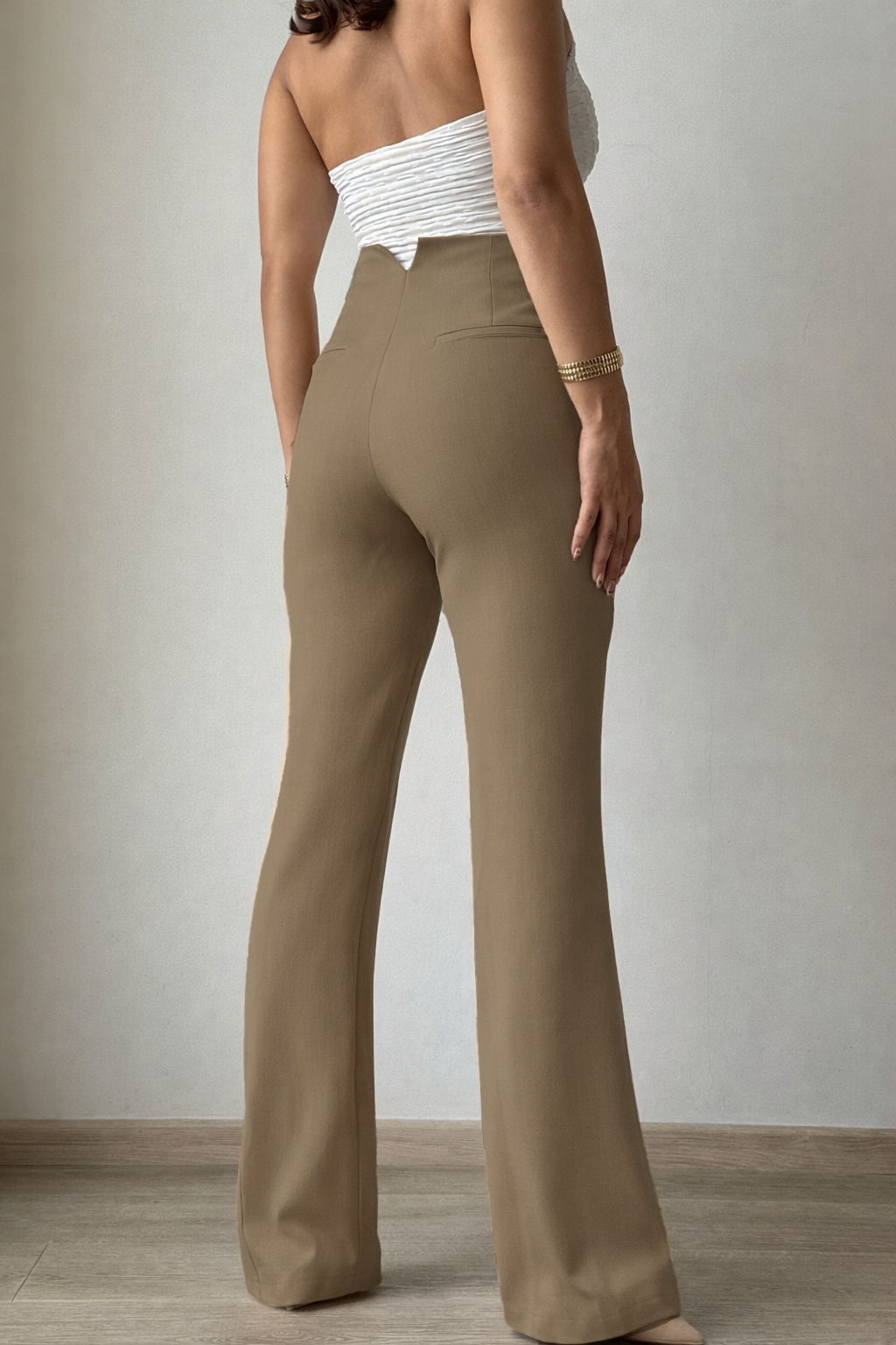 RǏWYÑ | Polished Linen Flared Tailored Pants