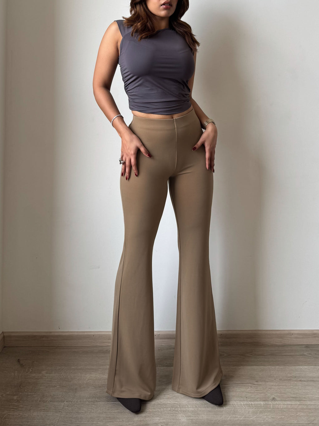 RǏWYÑ | Fit & Flare Seamless Trousers