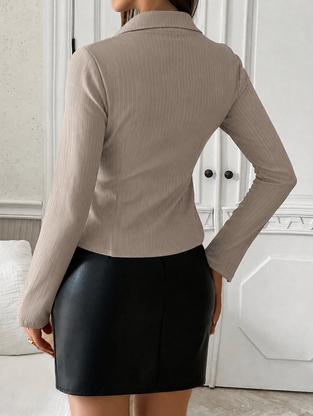RǏWYÑ | Fitted Stripe Bell Sleeves Shirt