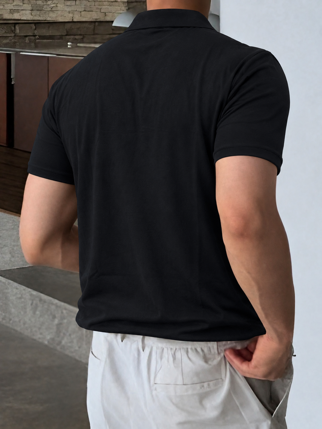 RIWYN Clean Collar Pocket Polo T-Shirt
