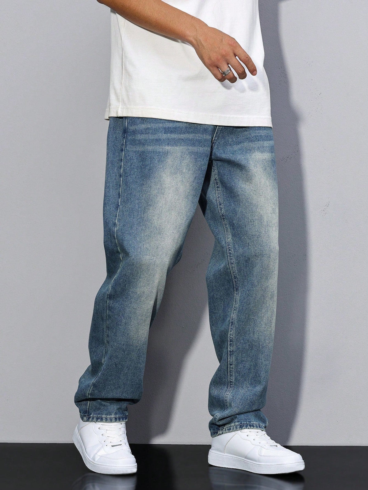 RIWYN River Blue Straight Fit Jeans