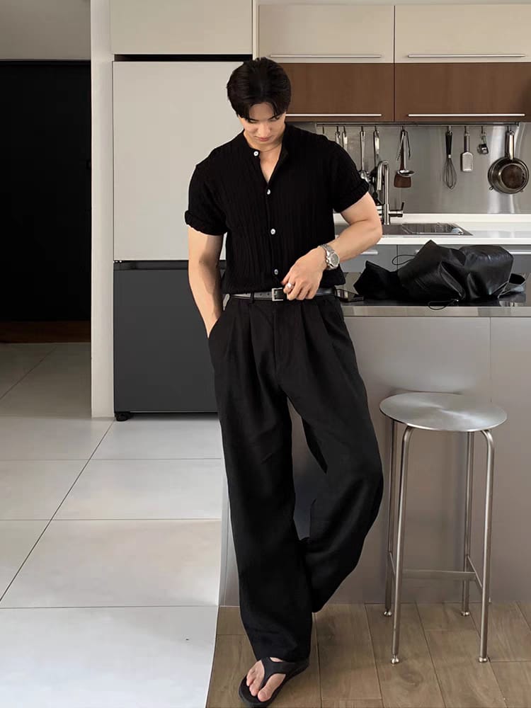 RIWYN Seoul Loose Pleated Baggy Trousers