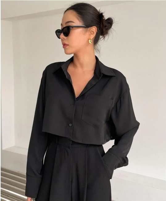RǏWYÑ | Everyday Crop Shirt