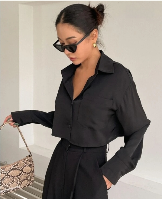 RǏWYÑ | Everyday Crop Shirt