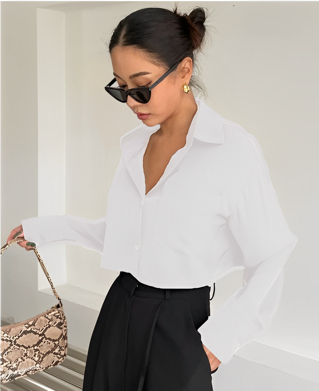 RǏWYÑ | Everyday Crop Shirt
