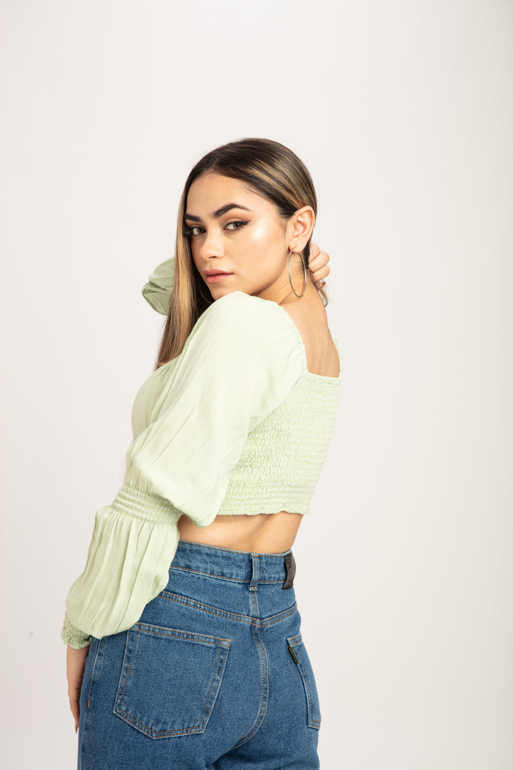 RǏWYÑ | Puff Sleeve Milkmaid Cropped Top