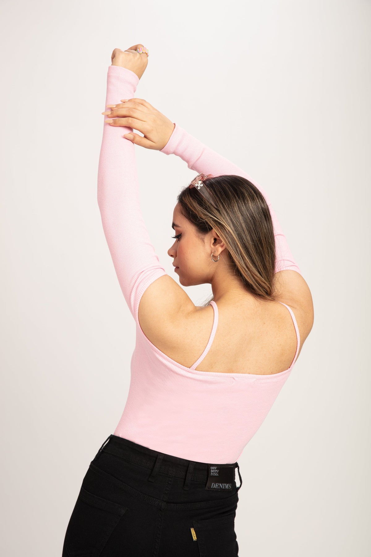 RǏWYÑ | Drop Shoulder Top