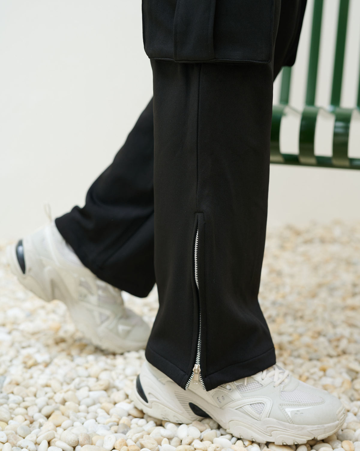 RIWYN K-Trend Multi Pockets Zippered Cargo Pantss