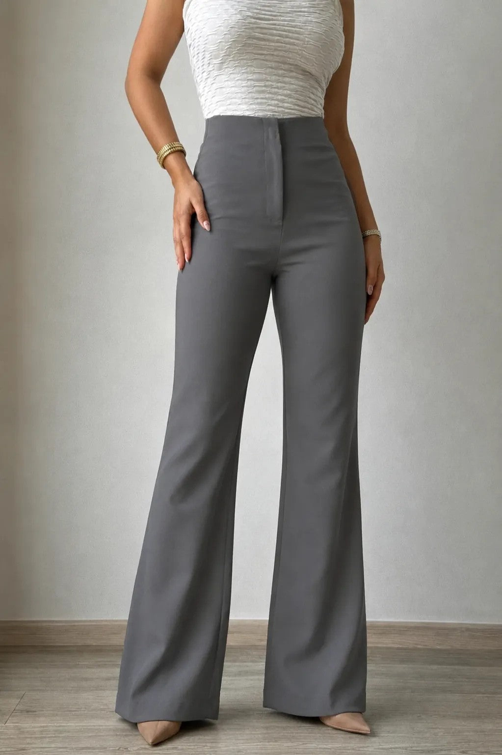 RǏWYÑ | Super High-Waist Bootcut Pants