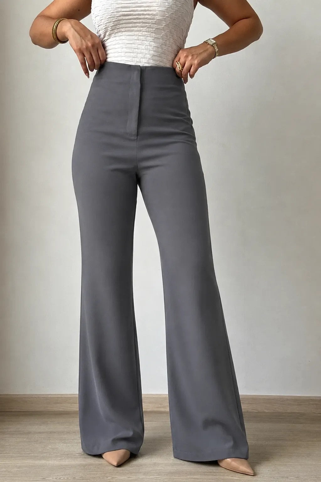 RǏWYÑ | Super High-Waist Bootcut Pants