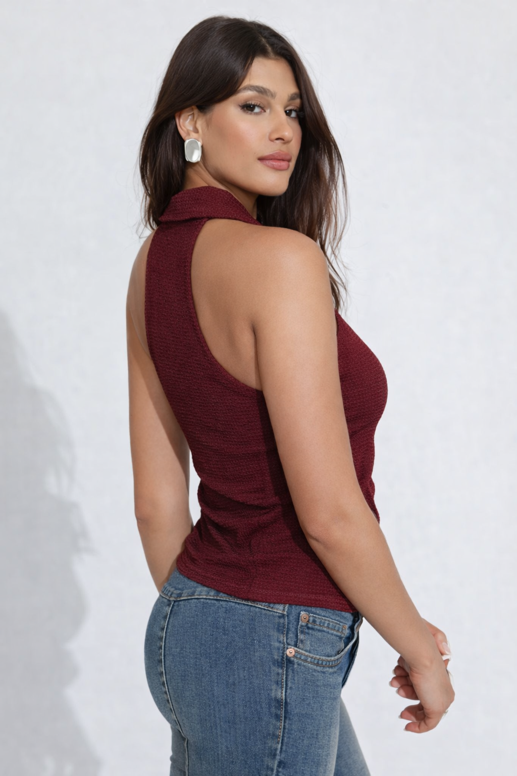 RǏWYÑ | Collared Pin Up Vest Top