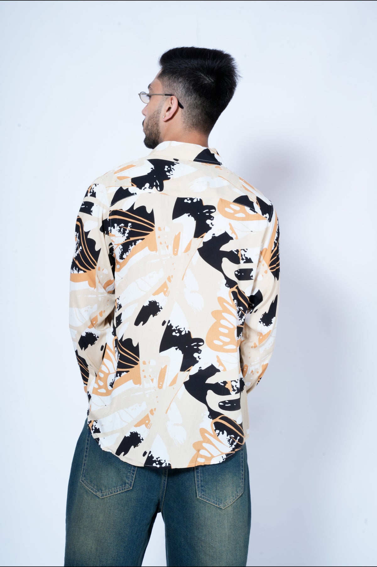 RIWYN Peaceful Woods Print Full-Sleeves Print Shirt