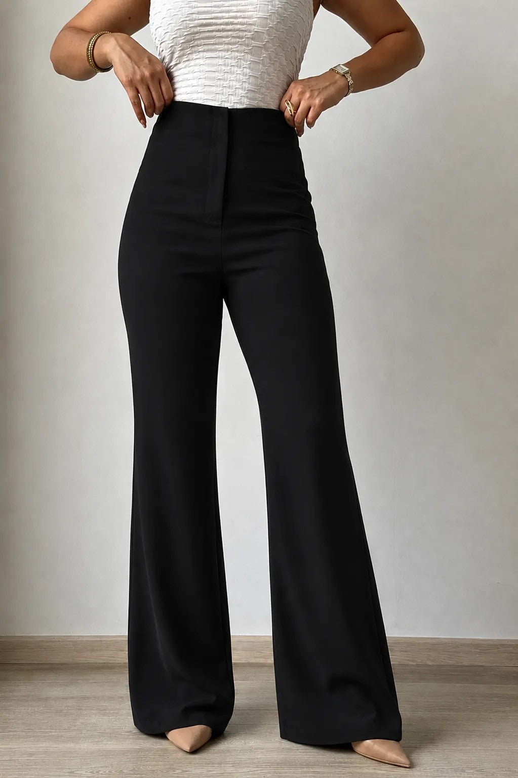 RǏWYÑ | Super High-Waist Bootcut Pants