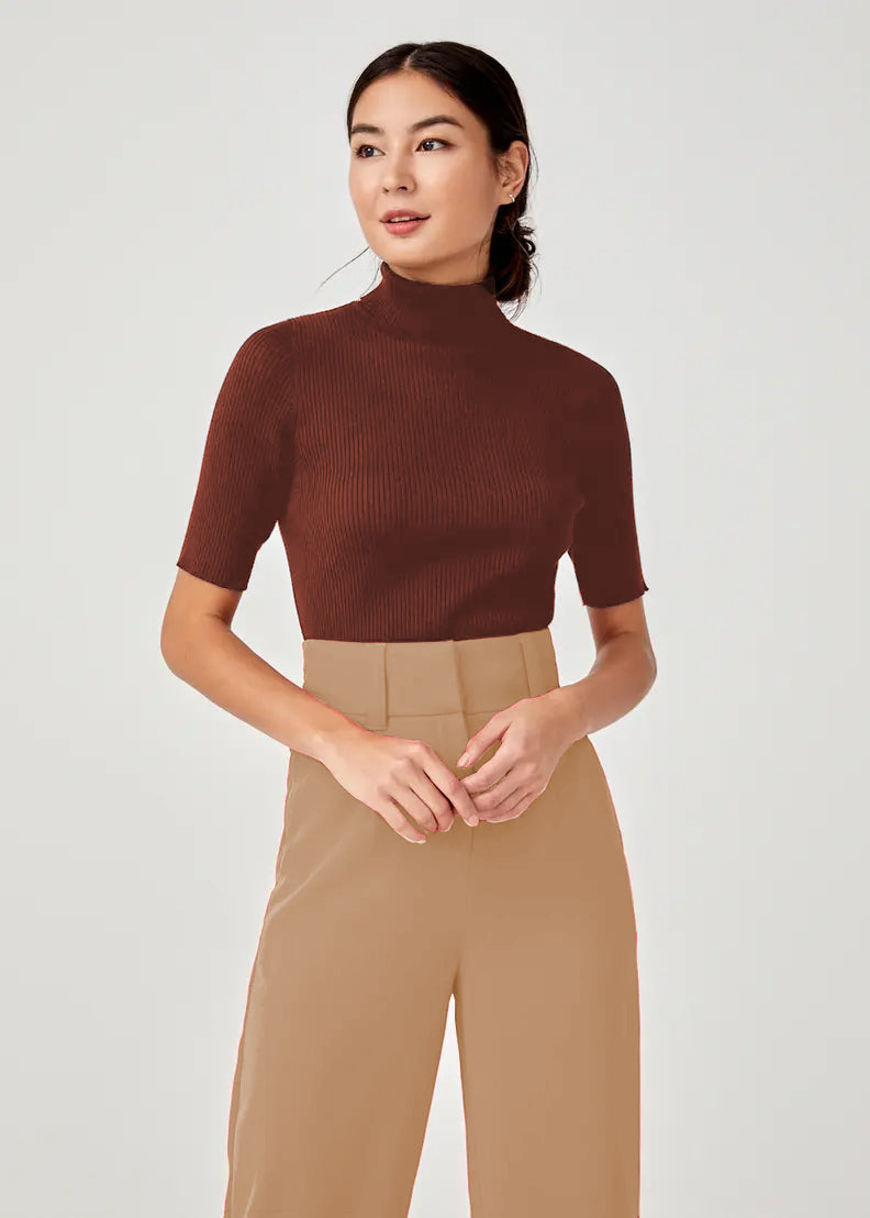 RǏWYÑ | City Girl Mock Neck Half Sleeves Top