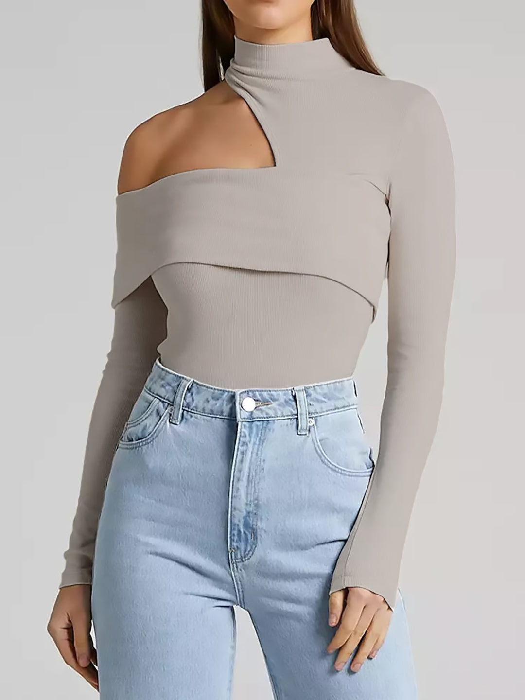 RǏWYÑ | Wrapped Shoulder High Neck Rib Top